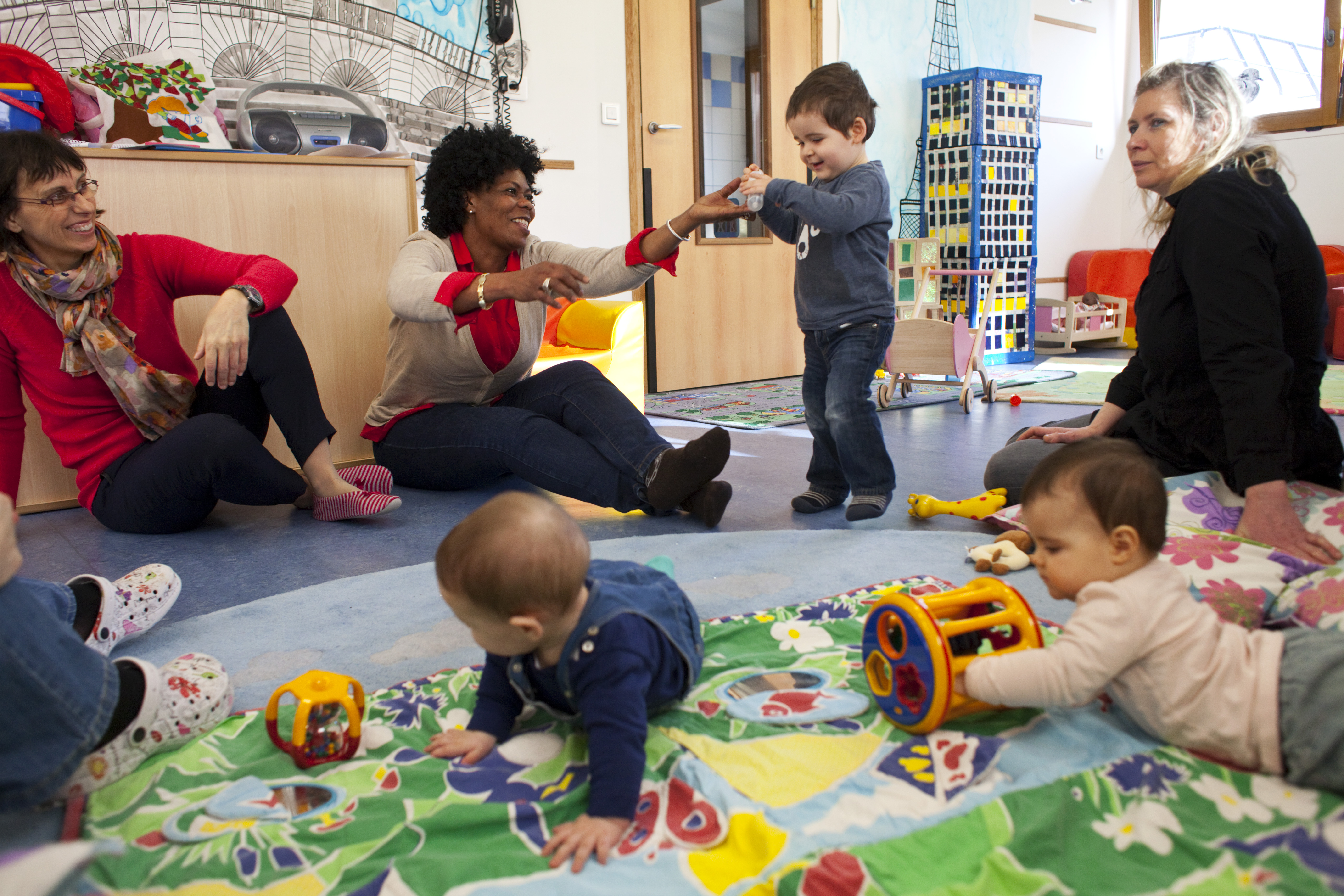 Photo d'une réunion du relais auxiliaires parental à Paris à la Fondation Oeuvre de la Croix-Saint-Simon